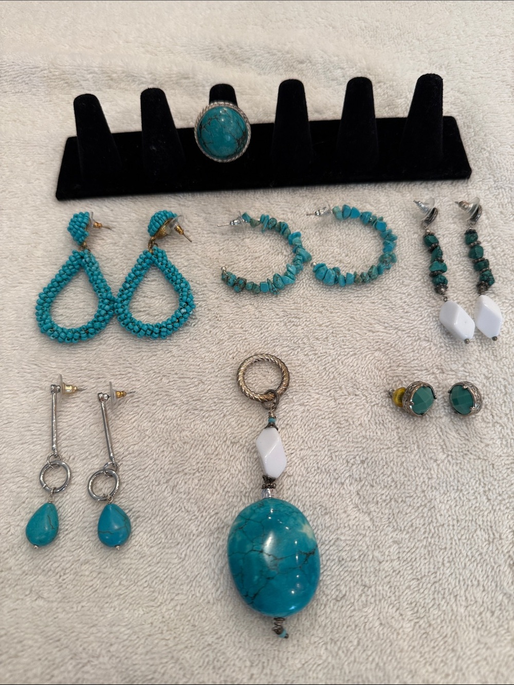 Turquoise Stone Pendant Necklace with Matching Earrings - Unbranded